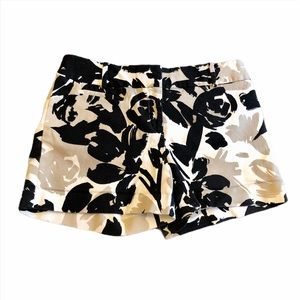 LOFT Riviera shorts w black/tan/white flowers